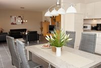 Der offene Wohnbereich der Ferienwohnung
